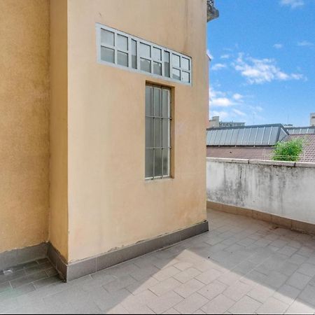 Mo1 - Wonderful Apartment With Terrace - Мілан Екстер'єр фото